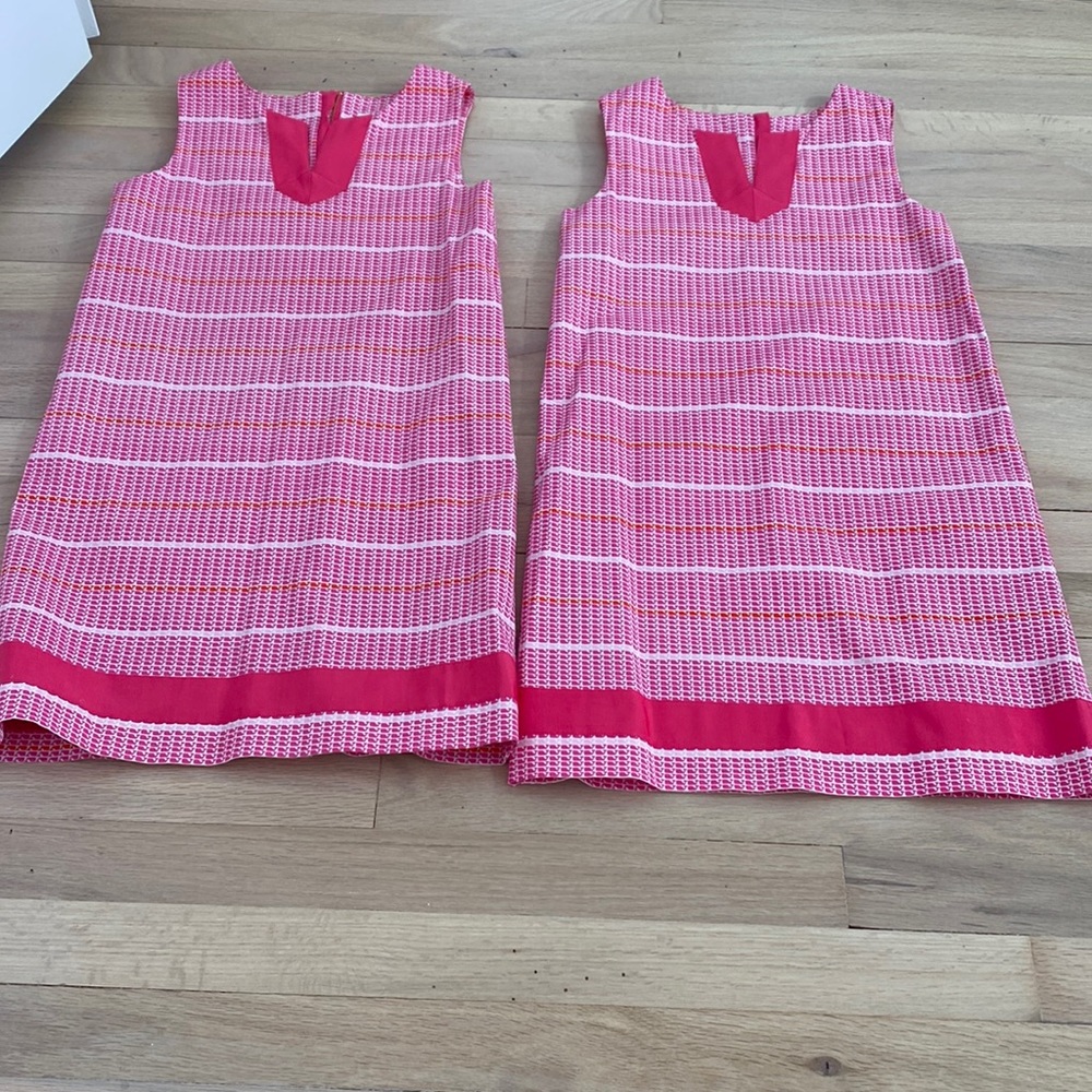 Pink vineyard vines spring and summer dress bundle. Amazing condition, worn once